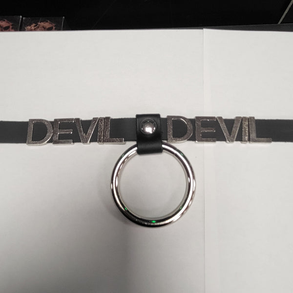 Devil collar